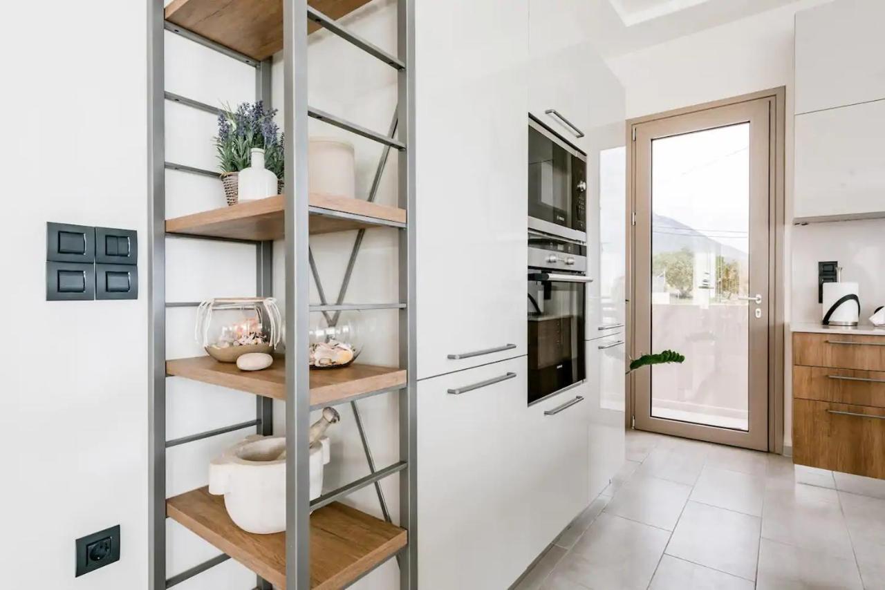 Etherealvilla-Family Villa With Pool Lourdata  Bagian luar foto