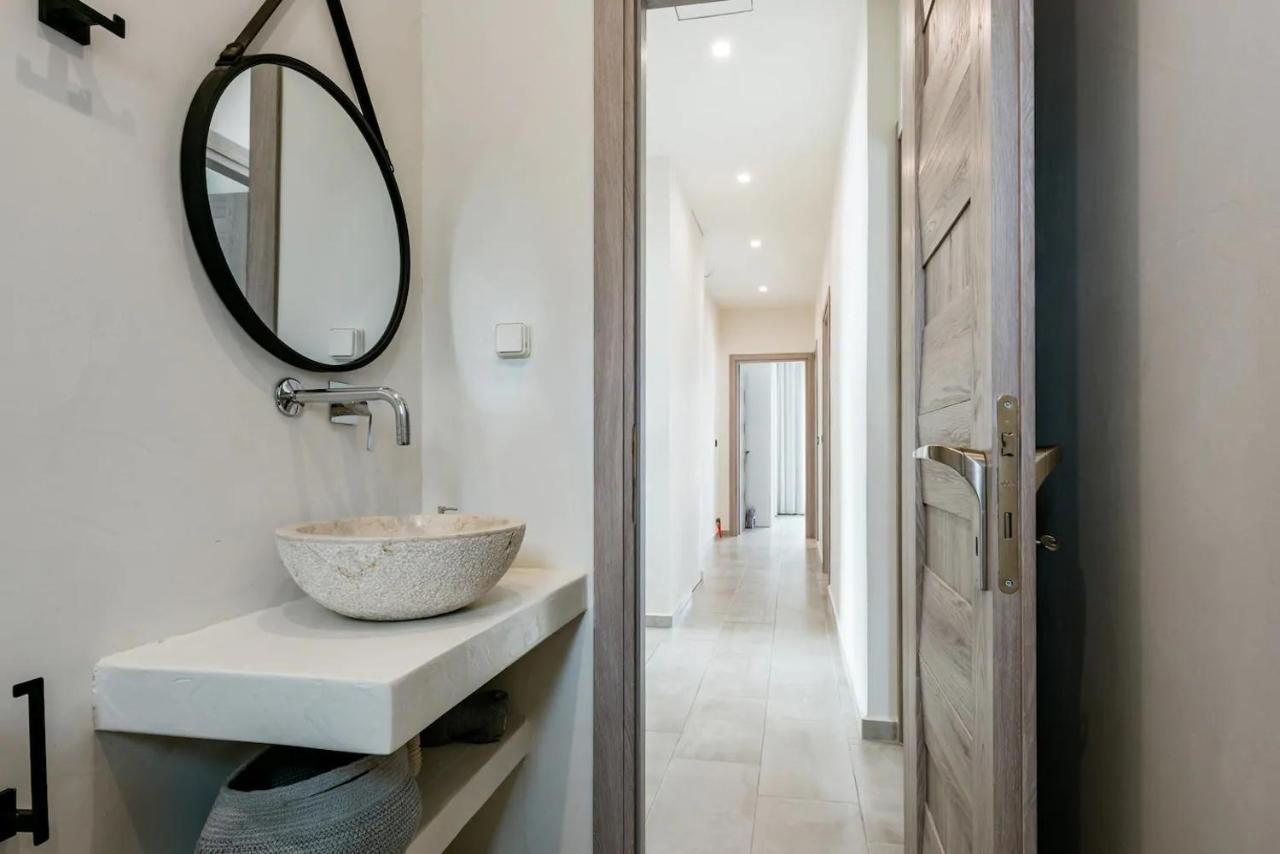 Etherealvilla-Family Villa With Pool Lourdata  Bagian luar foto