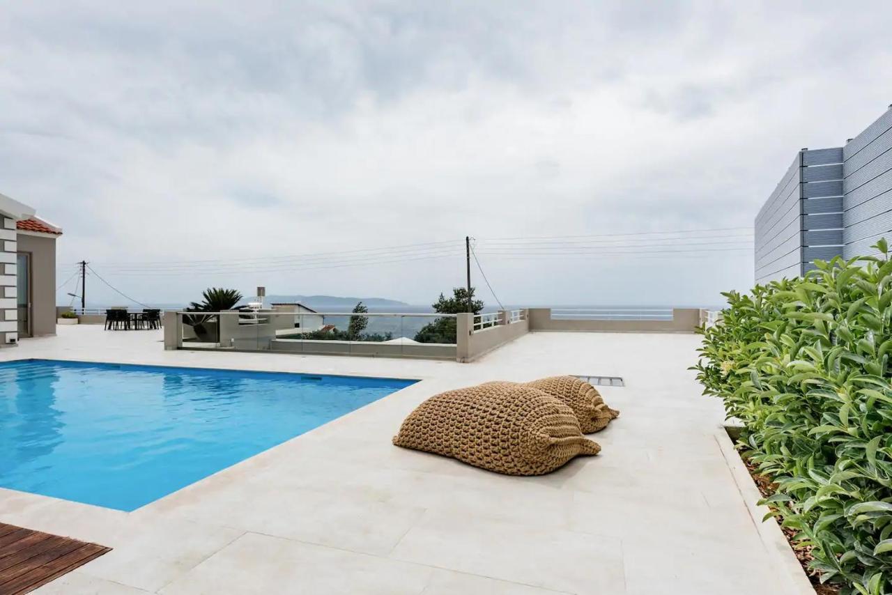 Etherealvilla-Family Villa With Pool Lourdata  Bagian luar foto